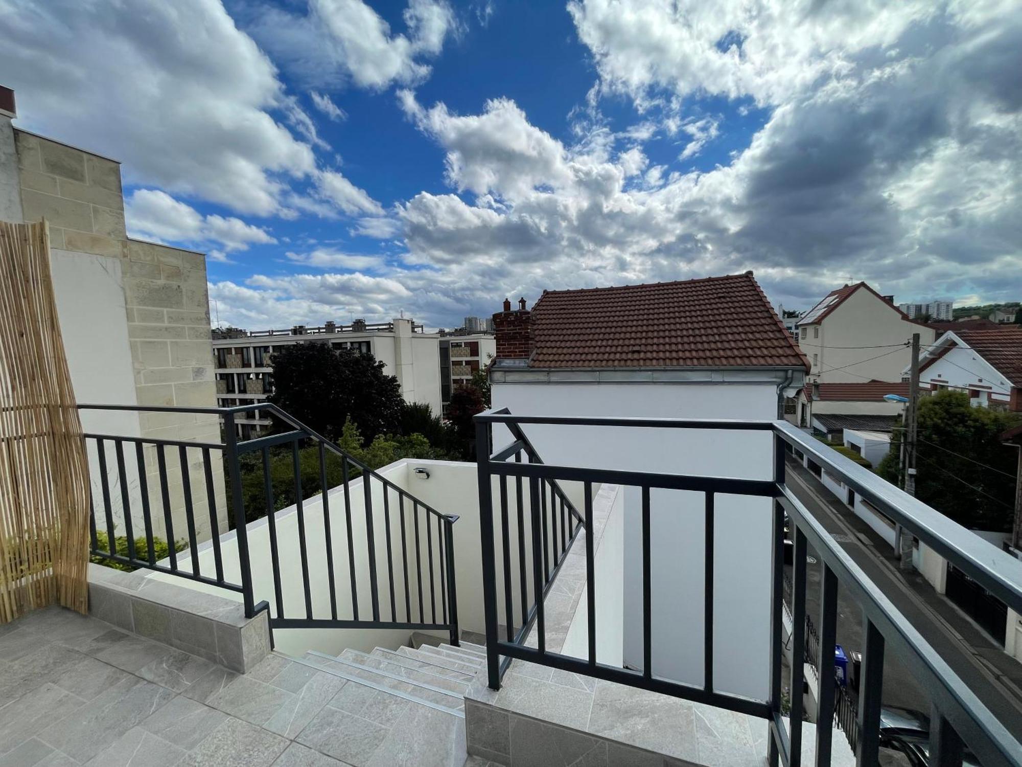 נואזי-לה-סק Appartement Avec Terrasse Et Ciel Etoile ! מראה חיצוני תמונה